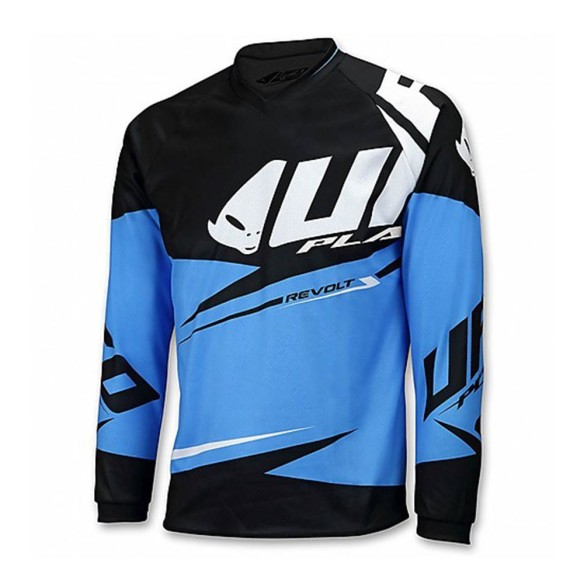 Ufo Revolt 017 - Blu