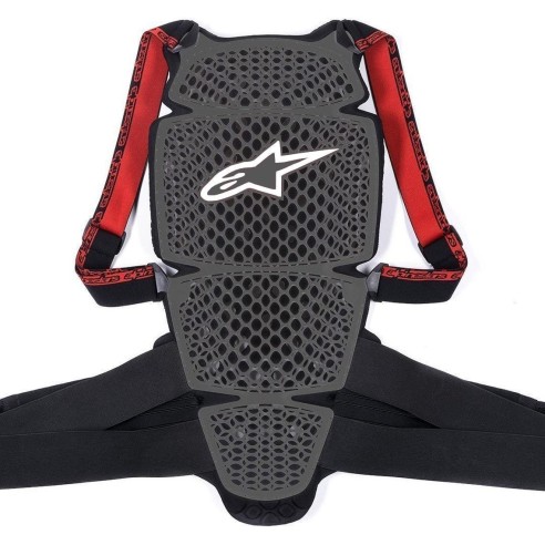 Protezione posteriore Alpinestars Nucleon, leggera e flessibile facilmente adattabile sotto un capo esterno.