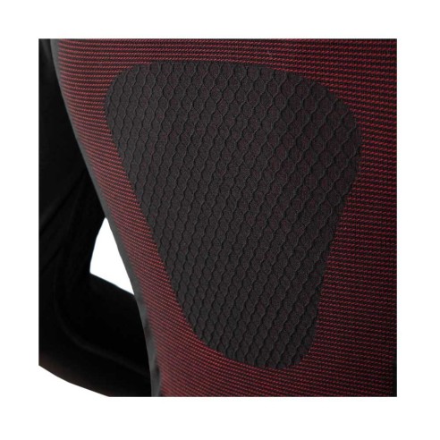 U-Skin è un completo termico di T.UR realizzato in Prolen e con la tecnica Seamless