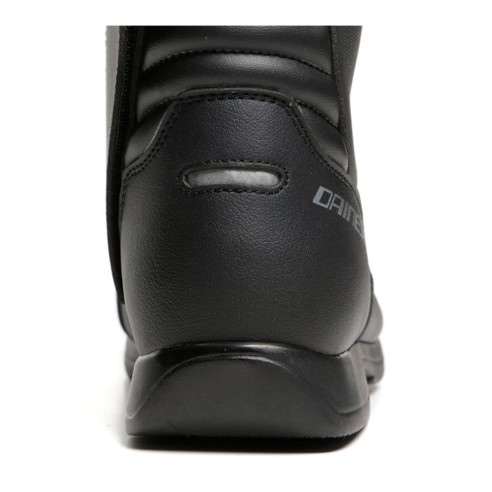 Stivale touring impermeabile Dainese Blizzard D-Wp ,in vendita da canella motoabbigliamento