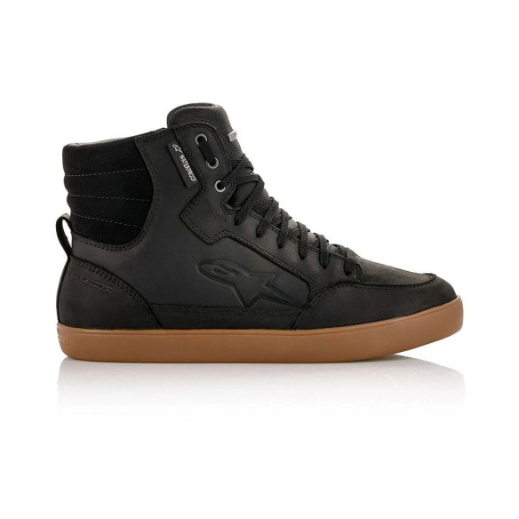 Scarpa tecnica casual moto  Alpinestars J-6 WP - Black/Gum in vendita da Canella Motoabbigliamento