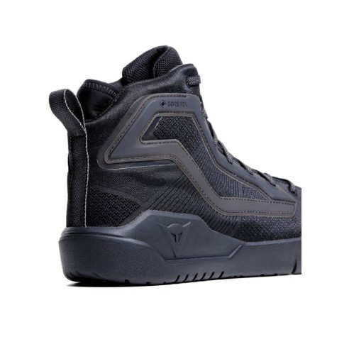 Scarpa tecnica Dainese Urbactive Gore-Tex in vendita da Canella motoabbigliamento