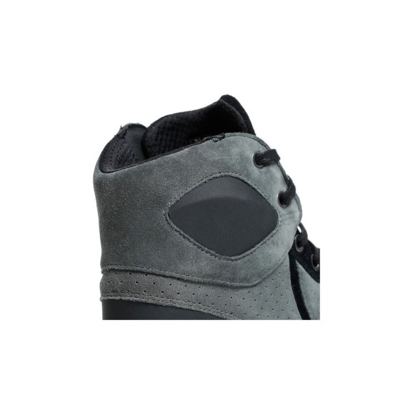Scarpa tecnica Dainese Atipica in vendita da Canella motoabbigliamento