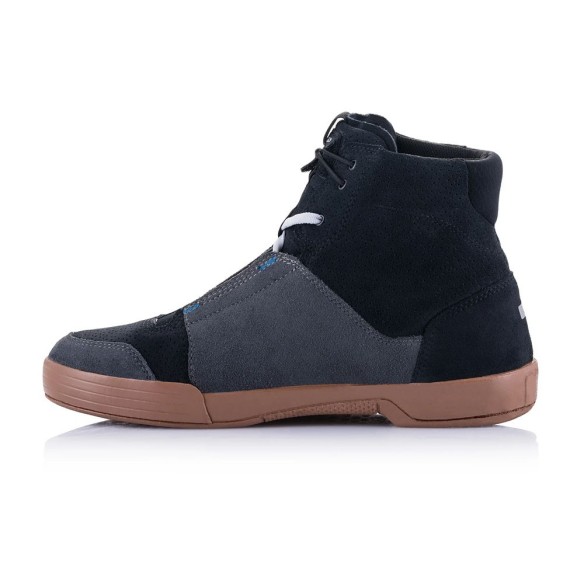 Scarpa  tecnica Alpinestars Chrome in vendita da Canella moto