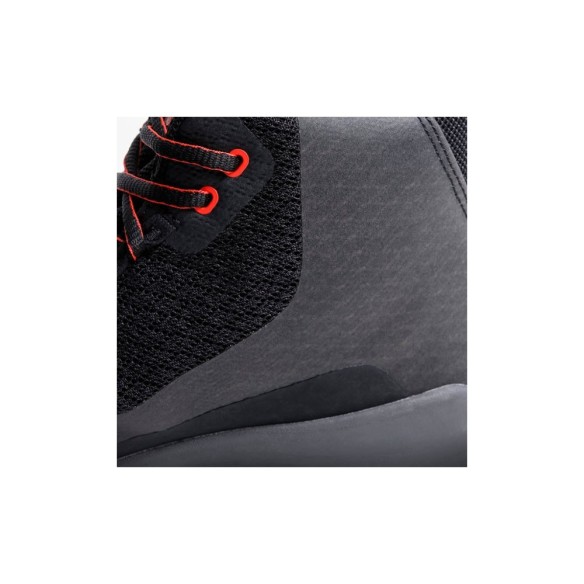 Scarpa Dainese Atipica Air 2 in vendita da Canella motoabbigliamento