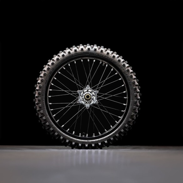 Stark Future - Ruota anteriore completa in vendita da Canella motoabbigliamento