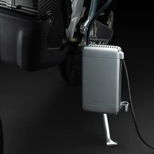 Caricabatterie Portatile Stark VARG da Canella Moto